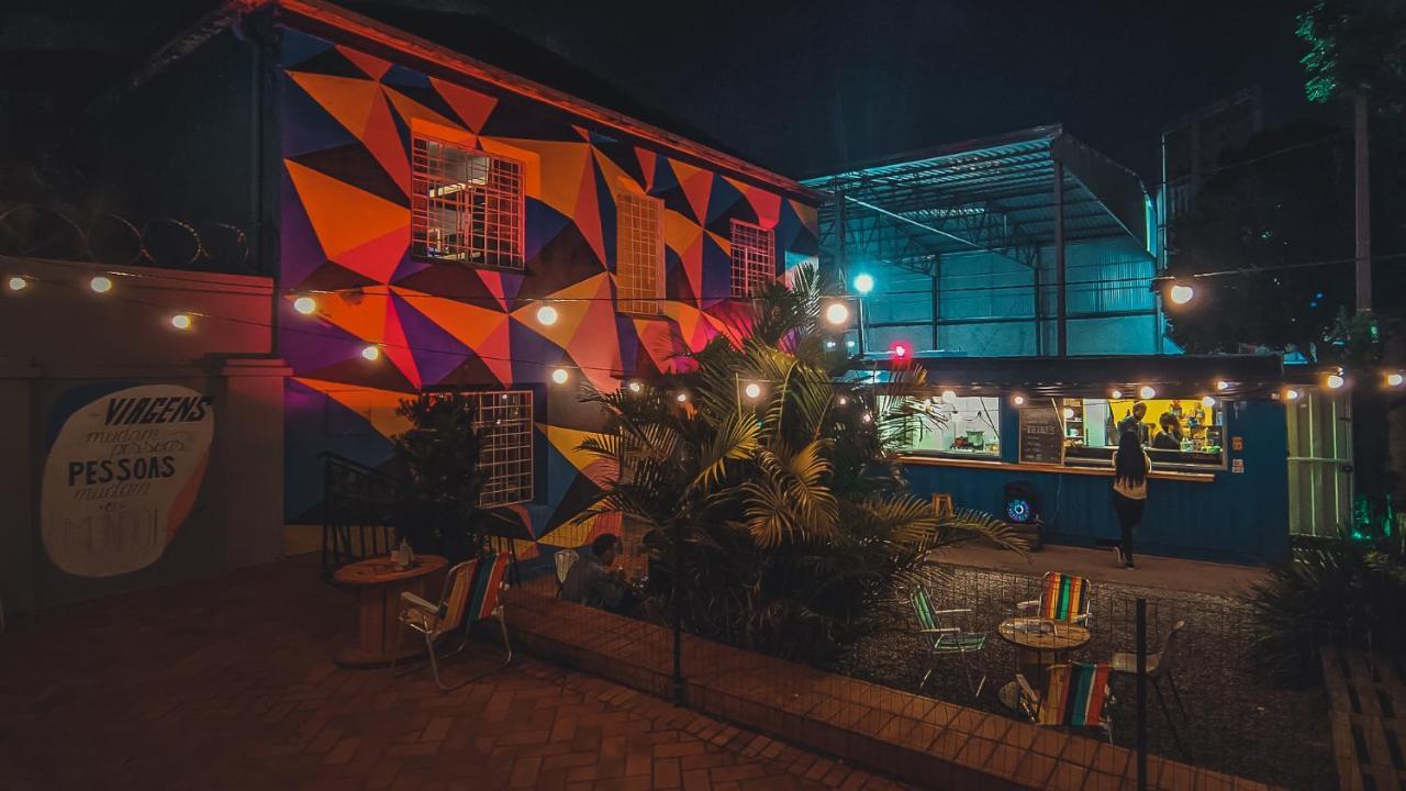 Social Hostel Cafe E Bar Куритиба Екстериор снимка